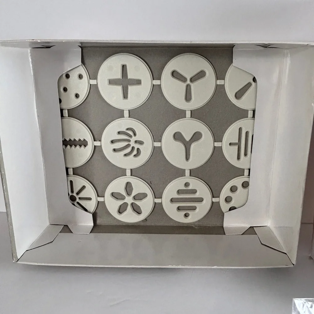 Cookie Press & Food Decorator Hutzler New Open Box Complete Holiaday Baking